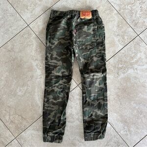 Boys Levi’s Camo Jogger Long Pants Size 10